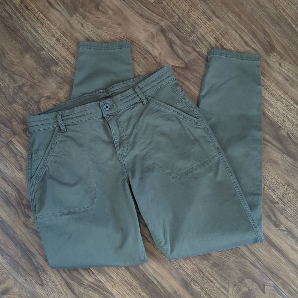 KÜHL Olive Green Pants - Size 12 Reg